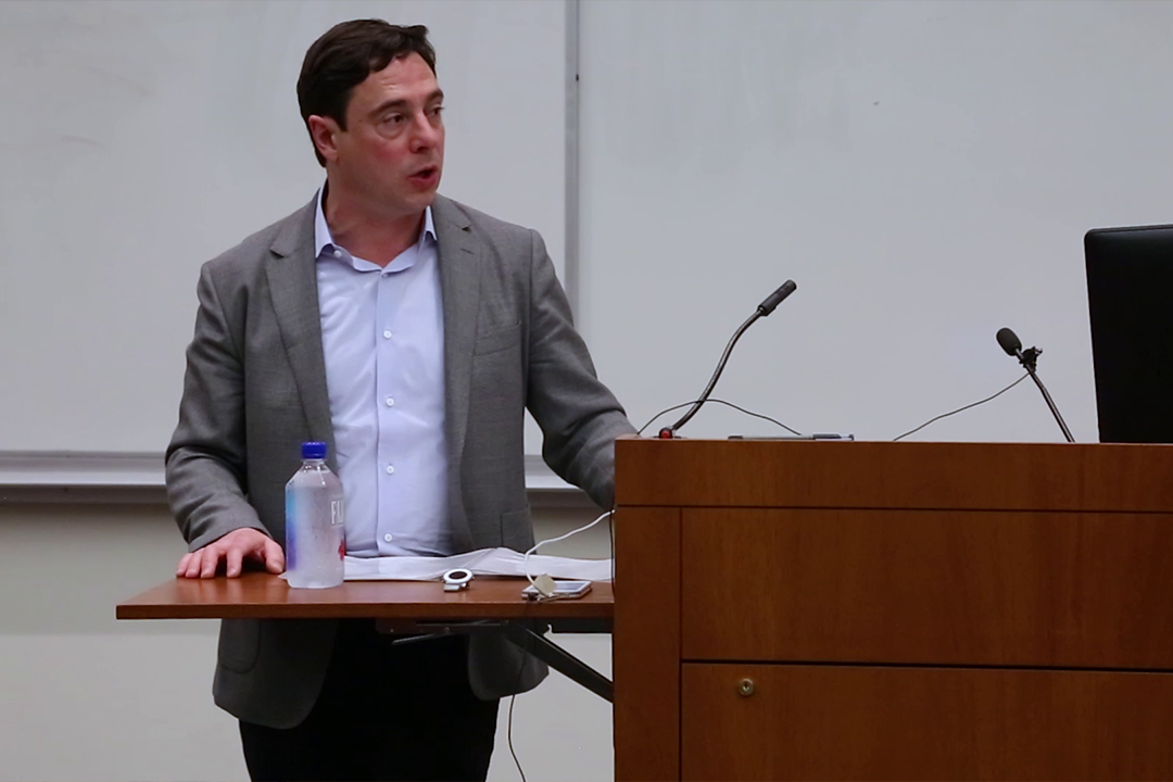 Professor Dov Waxman speaks at a lecture