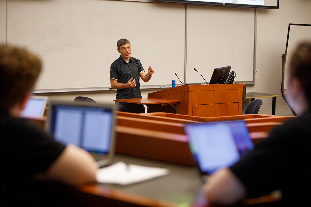 Professor Arie Dubnov lectures a class